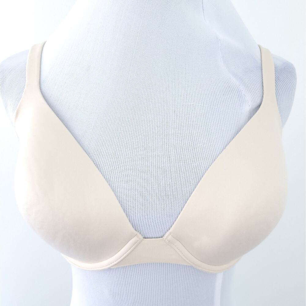 Body by Victoria 34DD Full Coverage Uplift Bra Beige Padded Everyday Bra T-Shirt